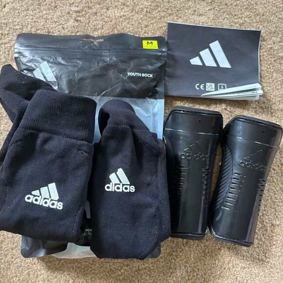 Adidas Size Medium Youth Sock Guards AH7764 - Picture 1 of 4